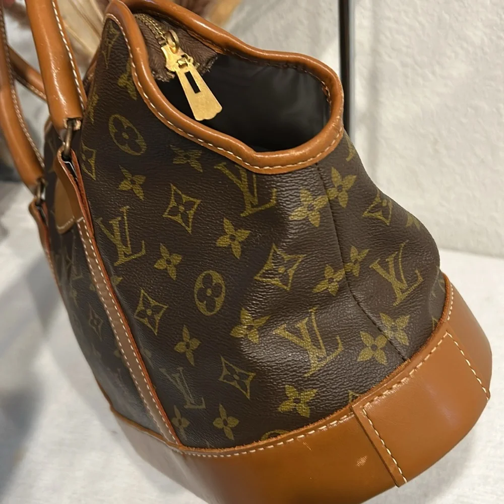 Louis Vuitton Monogram Pet Carrier with Cognac Trim